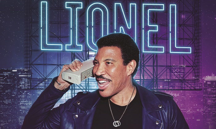 Date Night in Hampton Roads - Lionel Richie 