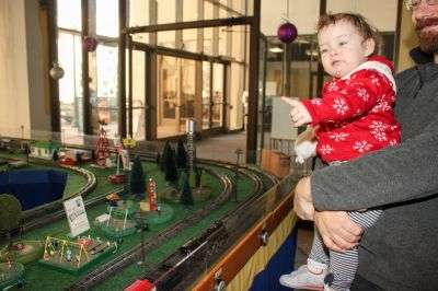 train_show_2_1_of_1.jpg